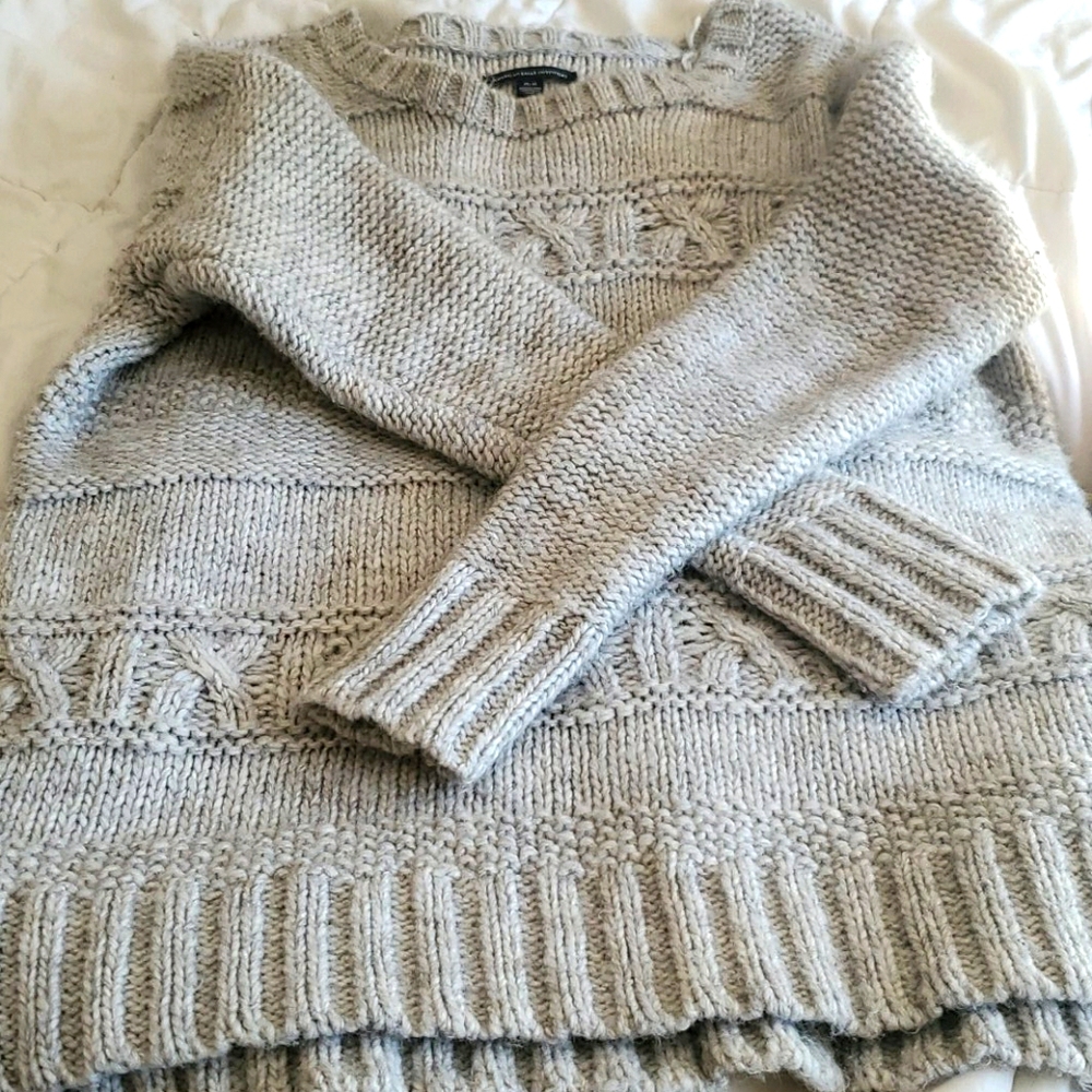 Sweater - Picture 3 of 3